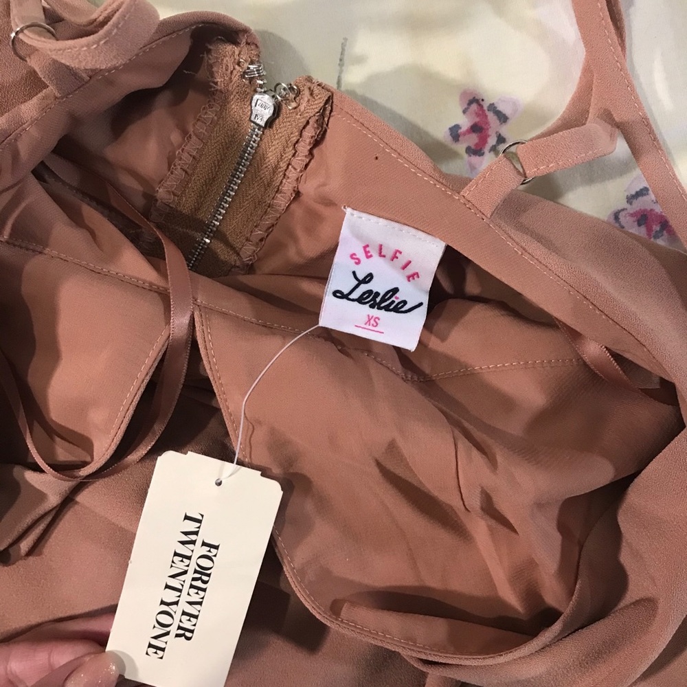 Tan/Pink Asymmetrical Selfie Leslie Dress - Picture 5 of 5